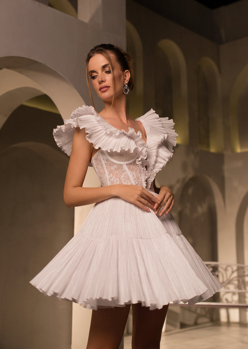 Sexy Unique Mini White Dress EU36 Sexy Unique Mini White Dress EU36