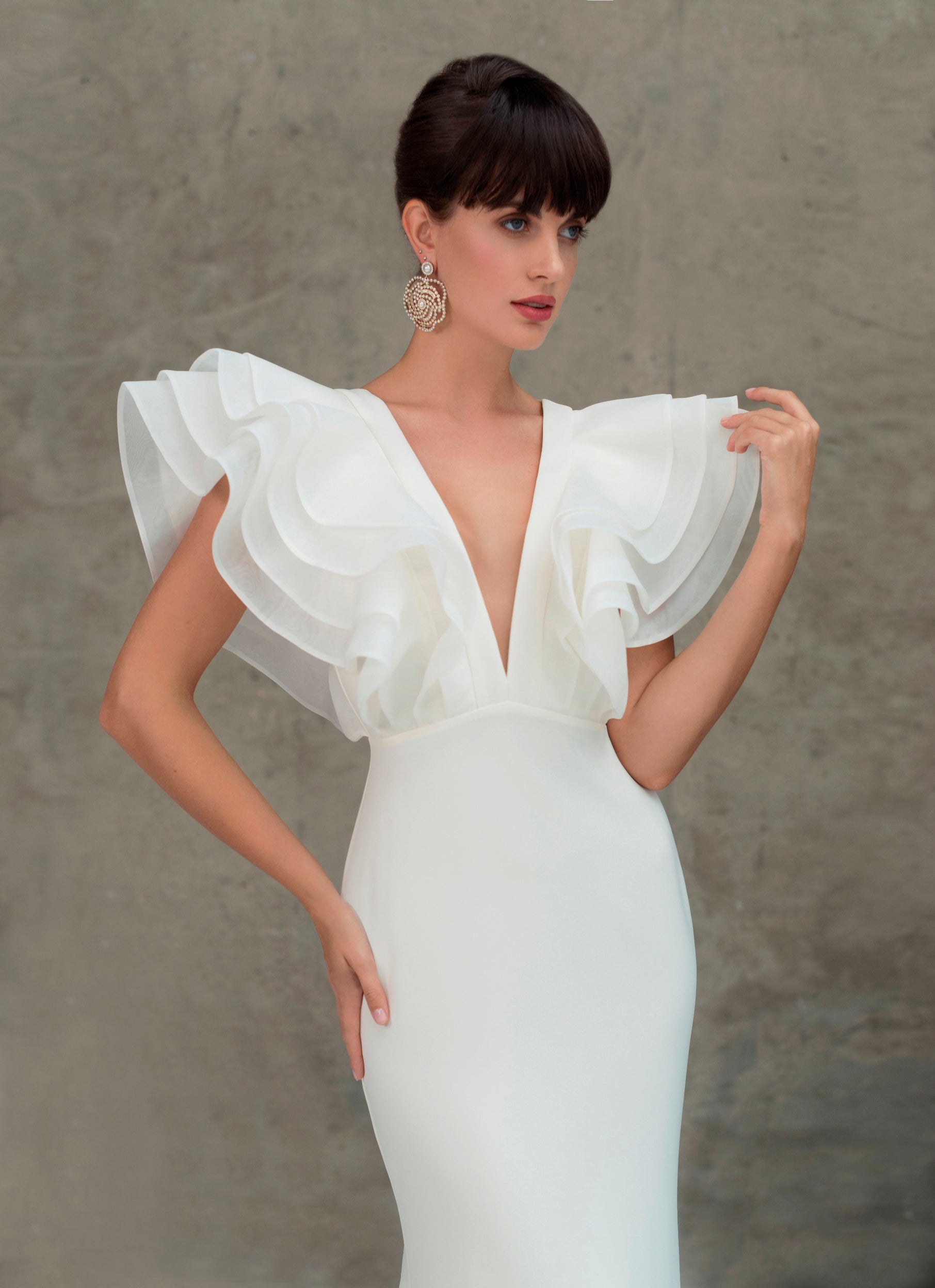 short mermaid dress with sleeves Sweetheart Long-Sleeves Short Mermaid Wedding Dress Allover Lace Applique Cutout Boho Bride Gowns