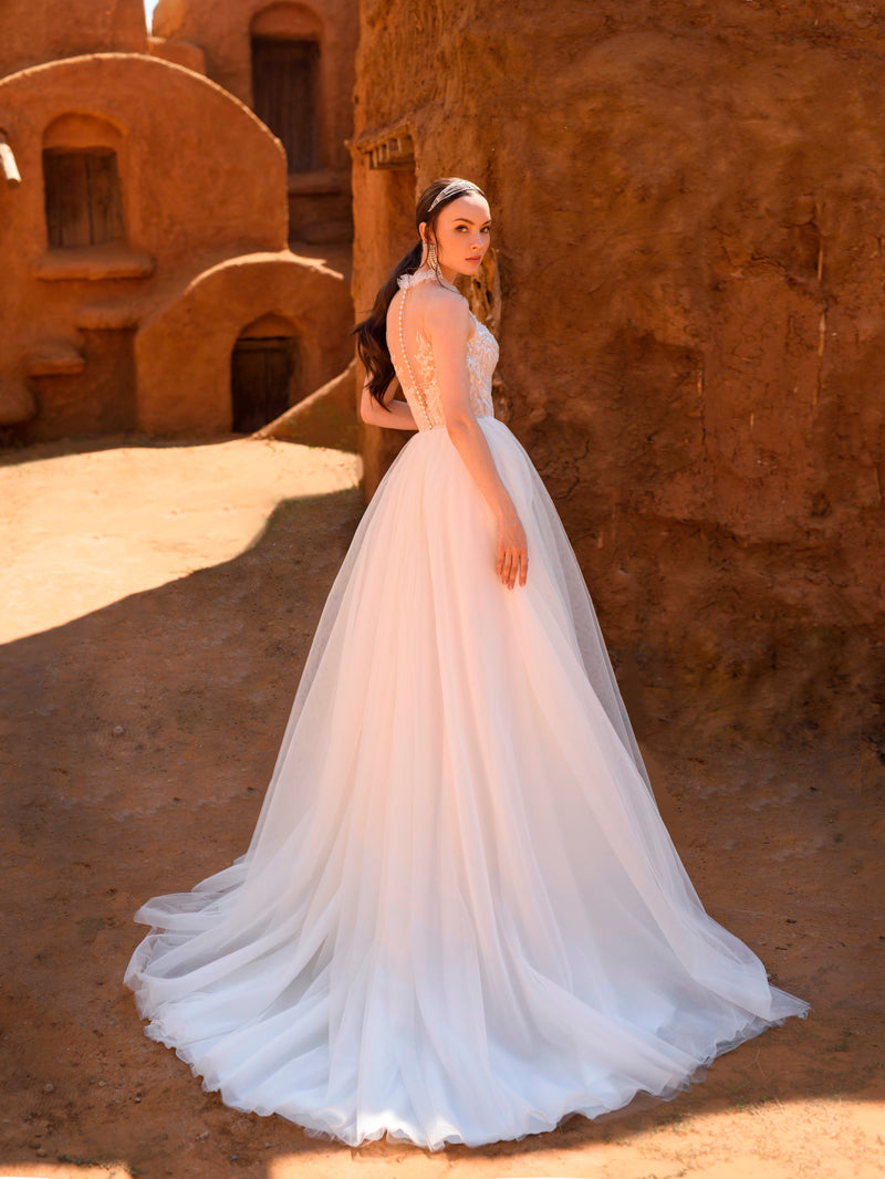 Robe de mariée 2 en 1 à col montant et manches amovibles