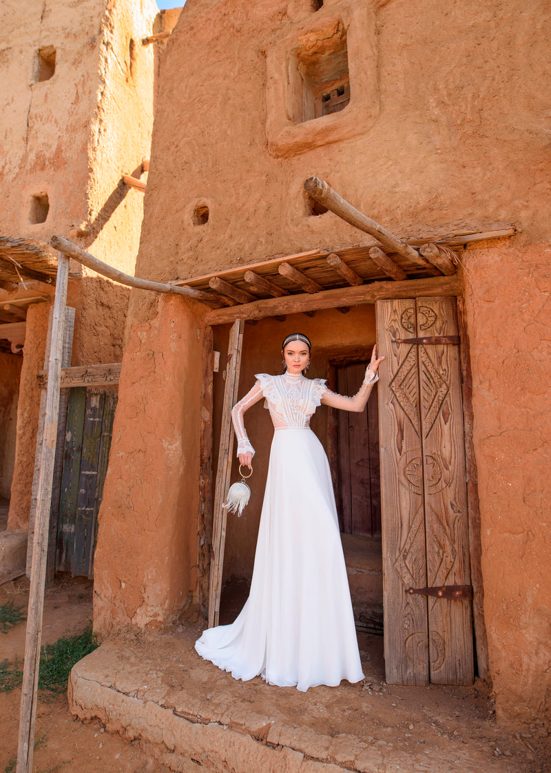 Vestido de novia bohemio evasé de manga larga