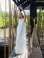 Robe de mariée bustier avec cape en tulle