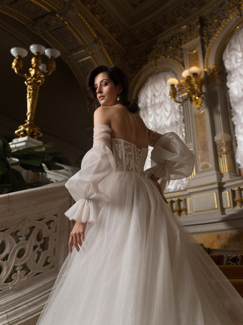 Sweetheart Wedding Dress with Removable Sleeves