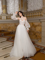 Sweetheart Wedding Dress with Removable Sleeves