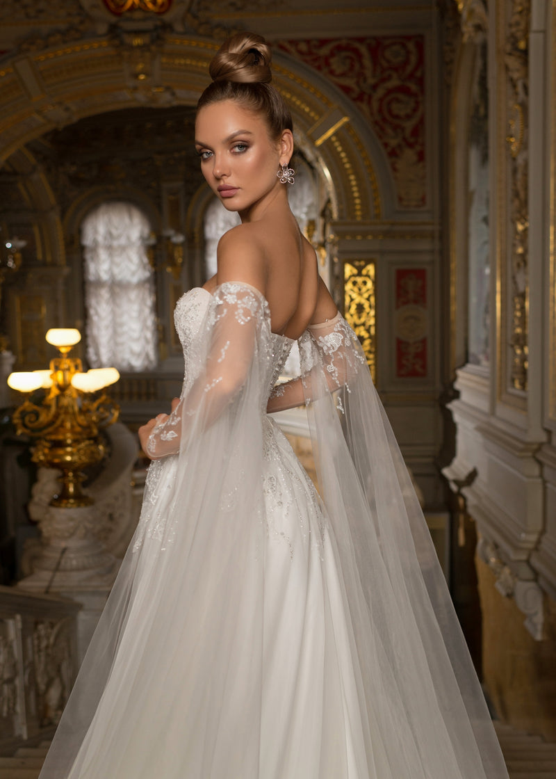 Sweetheart Wedding Dress with Removable Sleeves