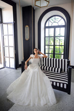 Robe de mariée délicate sans manches 