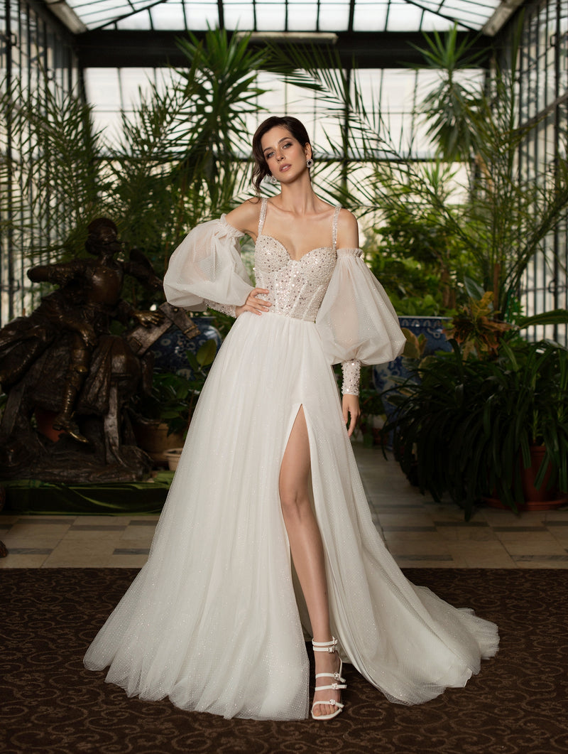 Requintado vestido de noiva com alça fina e brilho com mangas removíveis