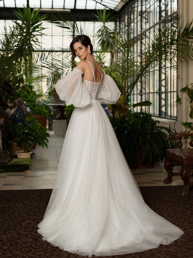 removable skirt | Short wedding dress, Two piece wedding dress, Bridal gowns