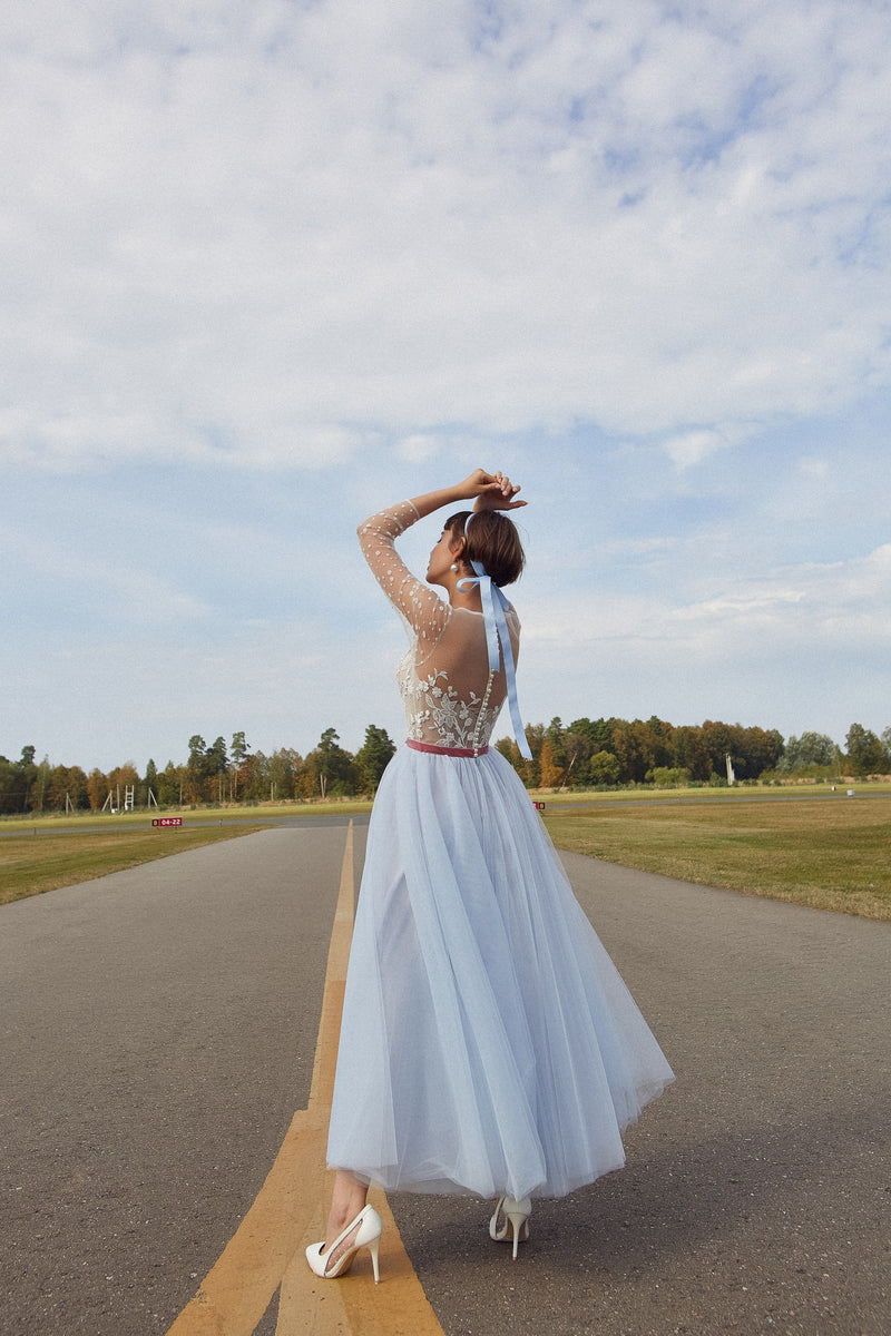 Robe bleue mi-longue à manches longues