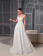 Square Neckline Sleveless Wedding Dress