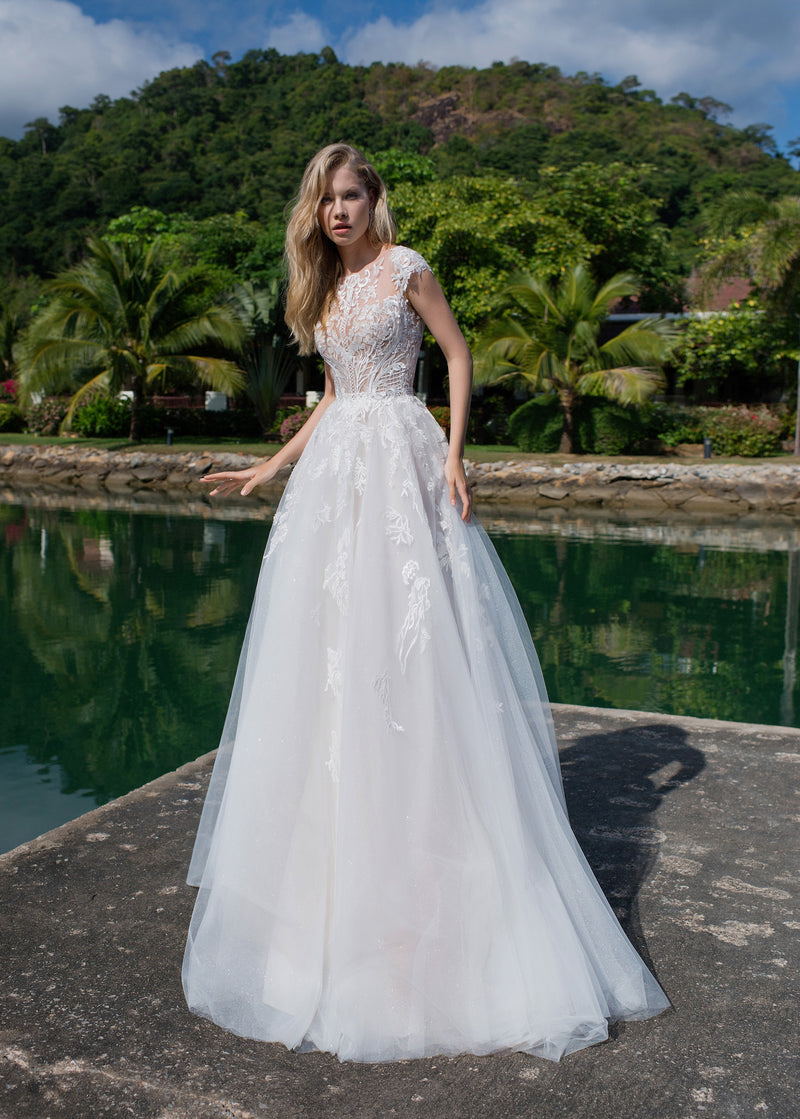 Sleeveless High Neck A-Line Wedding Gown
