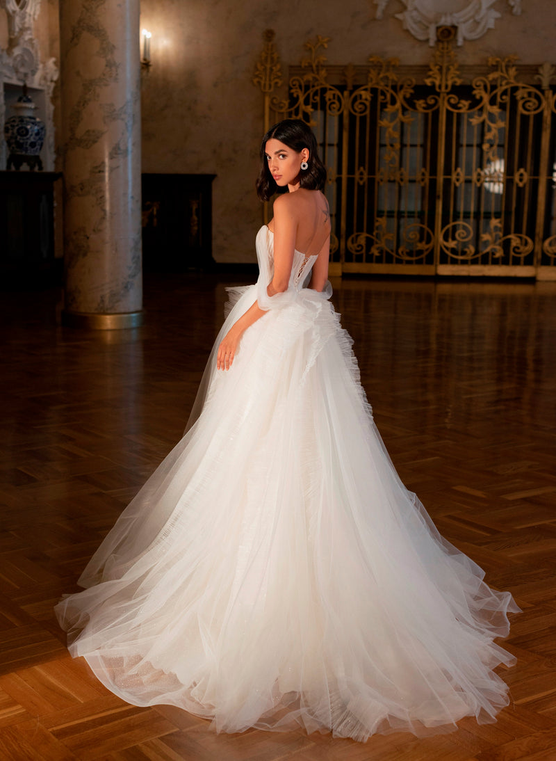 Off-the-shoulder Tulle Princess Bridal Ball Gown