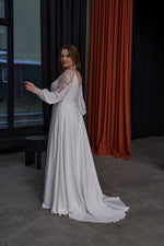 Long Sleeves V-Neck Wedding Dress